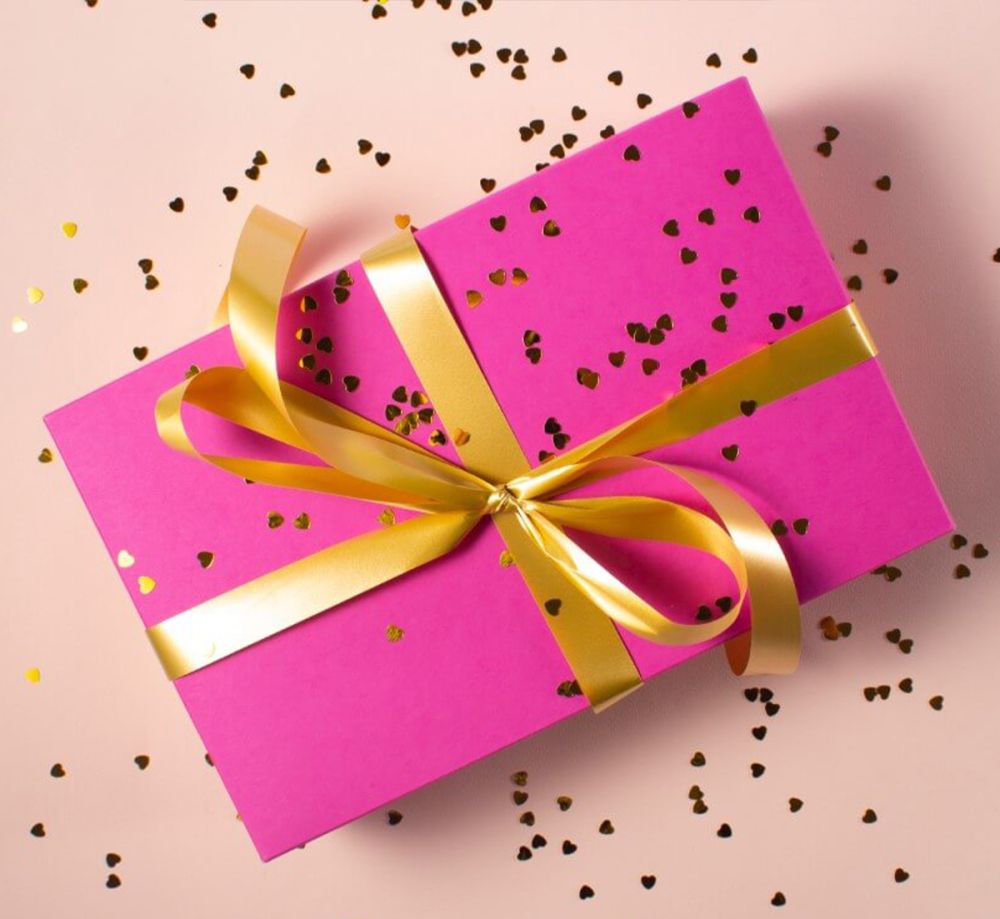 Idei de cadouri pentru femei cu ocazia zilei de nastere – Mai sunt bijuteriile daruri potrivite?