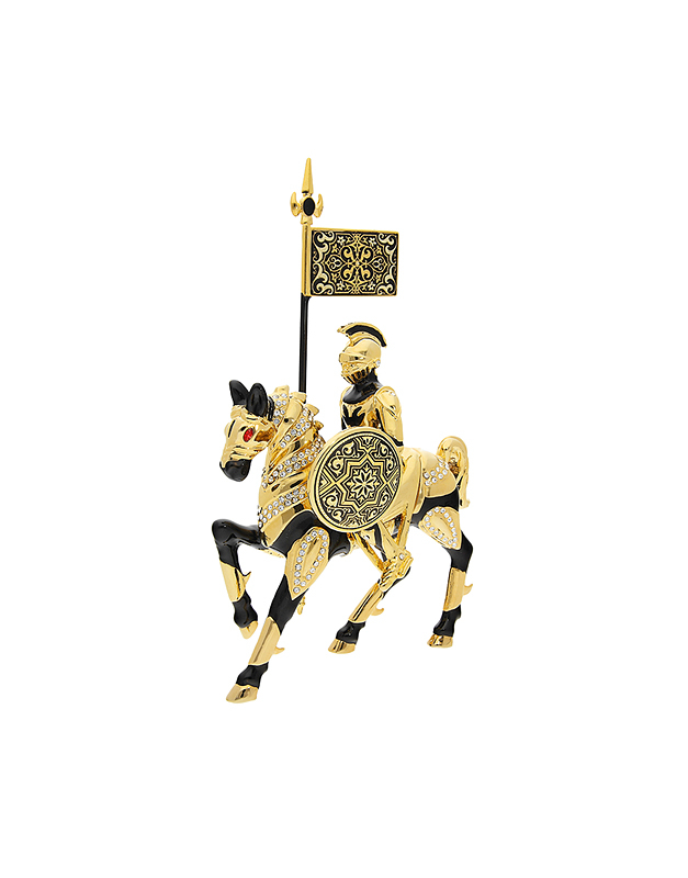 Cavaler Medieval Cu Scut Si Steag Arabe 33403